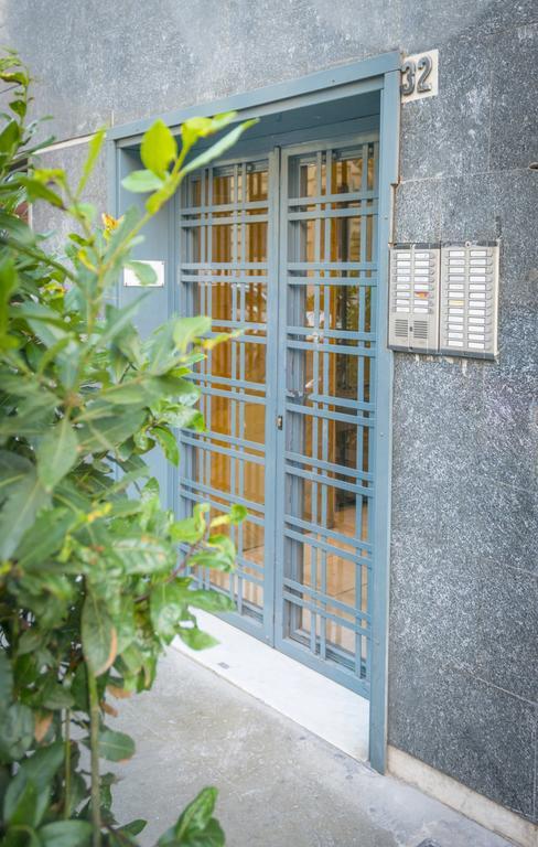 Residenza Monfy Hotel Rome Exterior photo